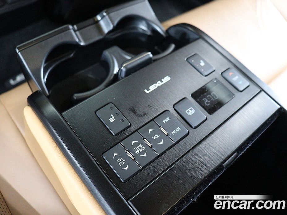 Lexus ES300h 7th Gen фото 13