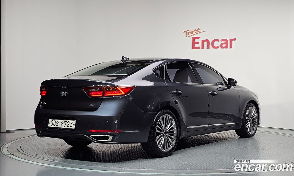 Kia K7 2nd Gen фото 2