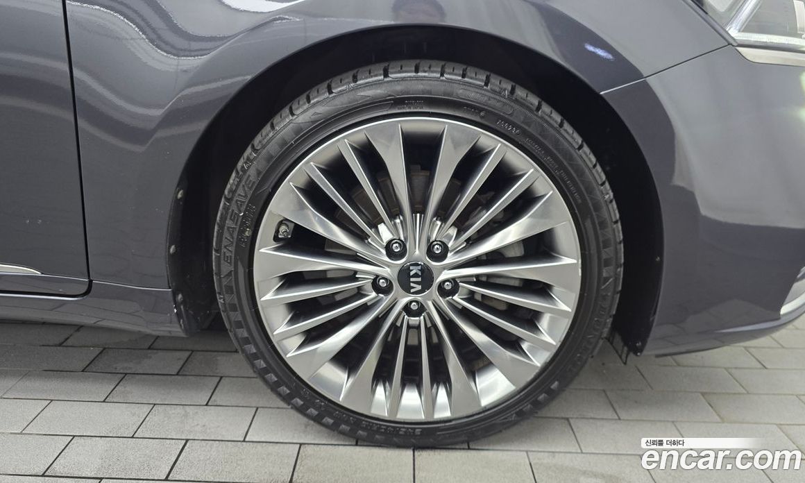 Kia K7 2nd Gen фото 21