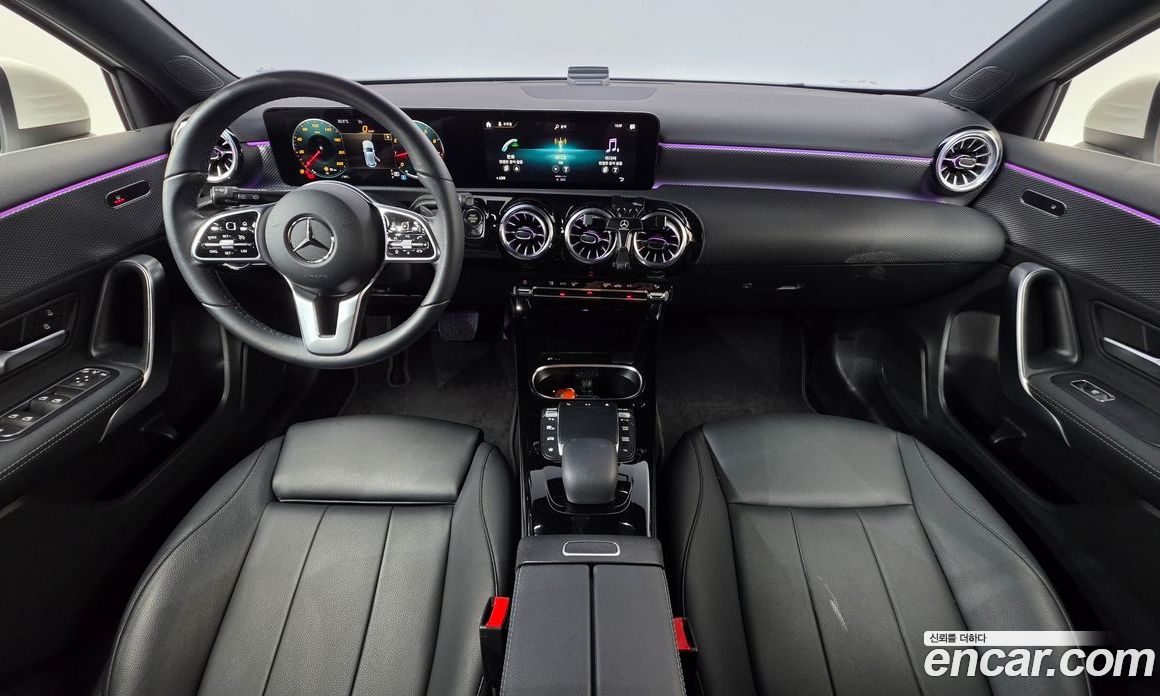 Mercedes-Benz A-Class W177 фото 7