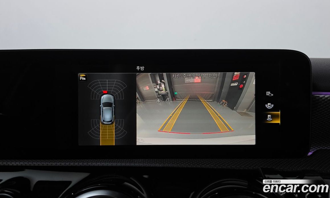 Mercedes-Benz A-Class W177 фото 14