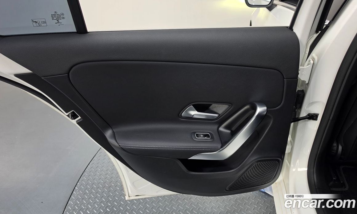 Mercedes-Benz A-Class W177 фото 25