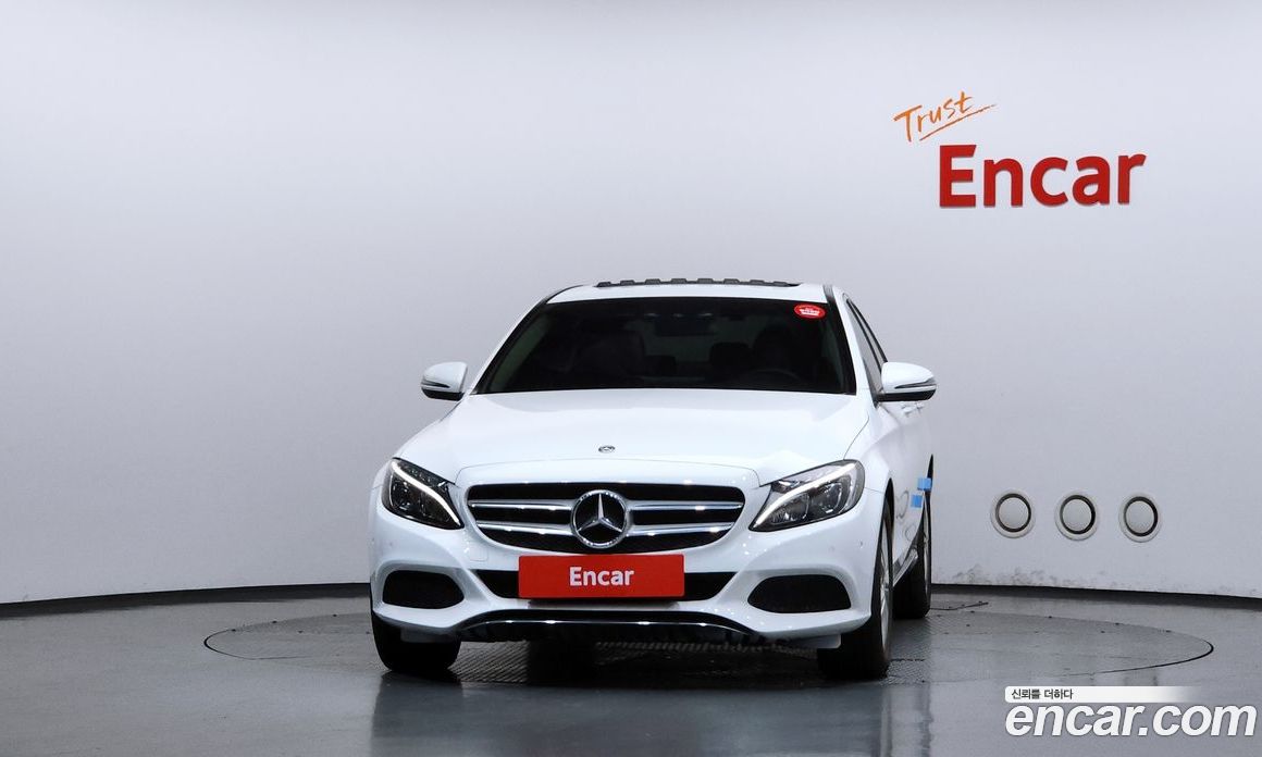 Mercedes-Benz C-Class W205 фото 3