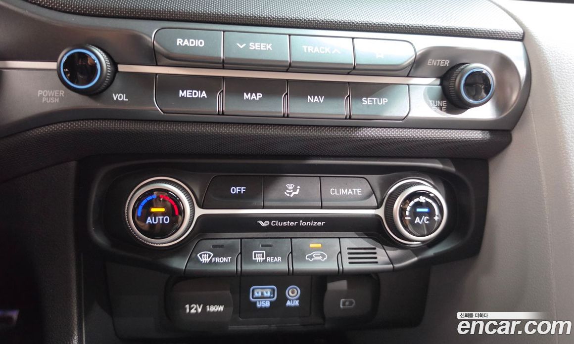 Hyundai Veloster (JS) фото 31