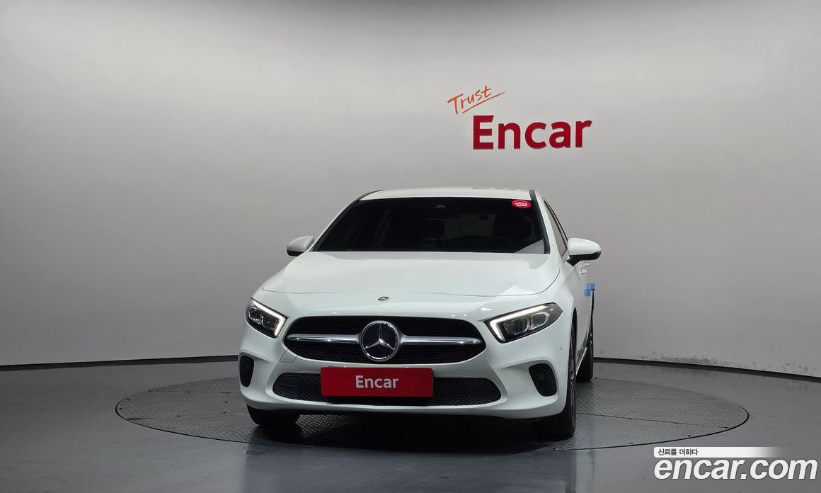 Mercedes-Benz A-Class W177 фото 3