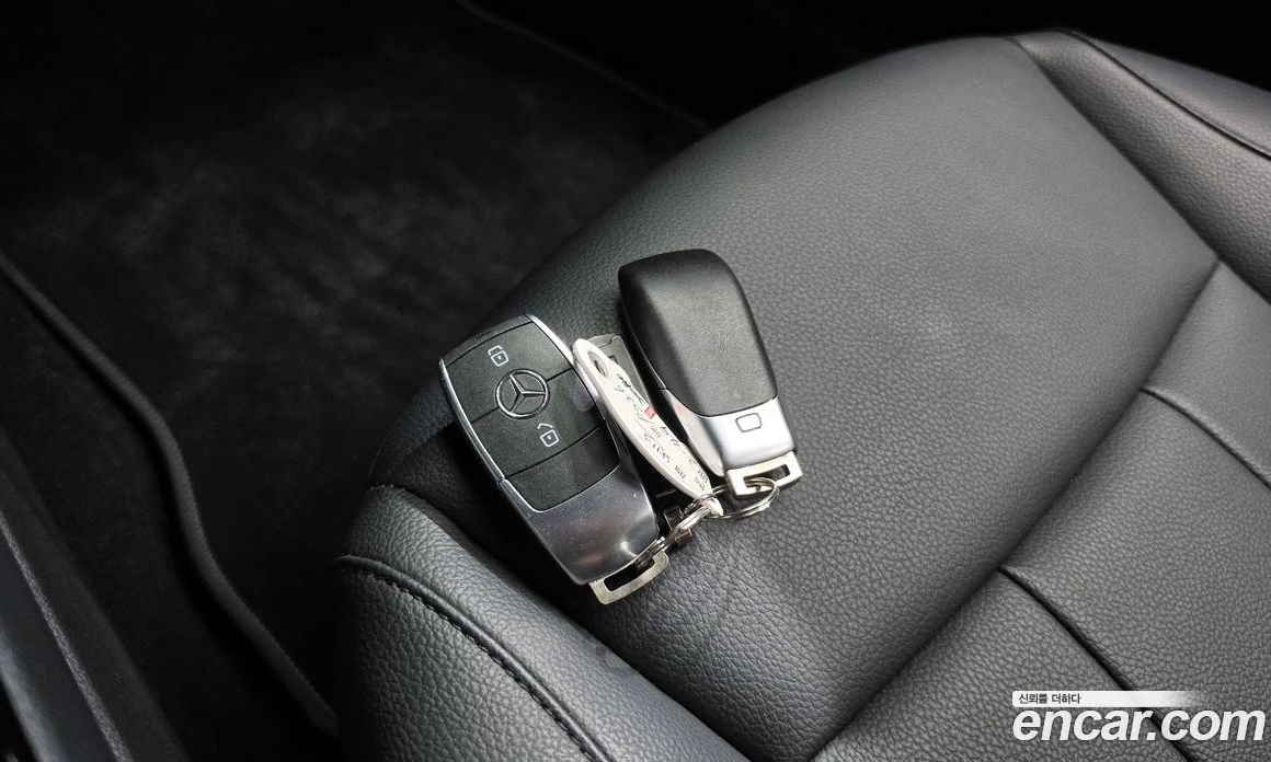 Mercedes-Benz A-Class W177 фото 15