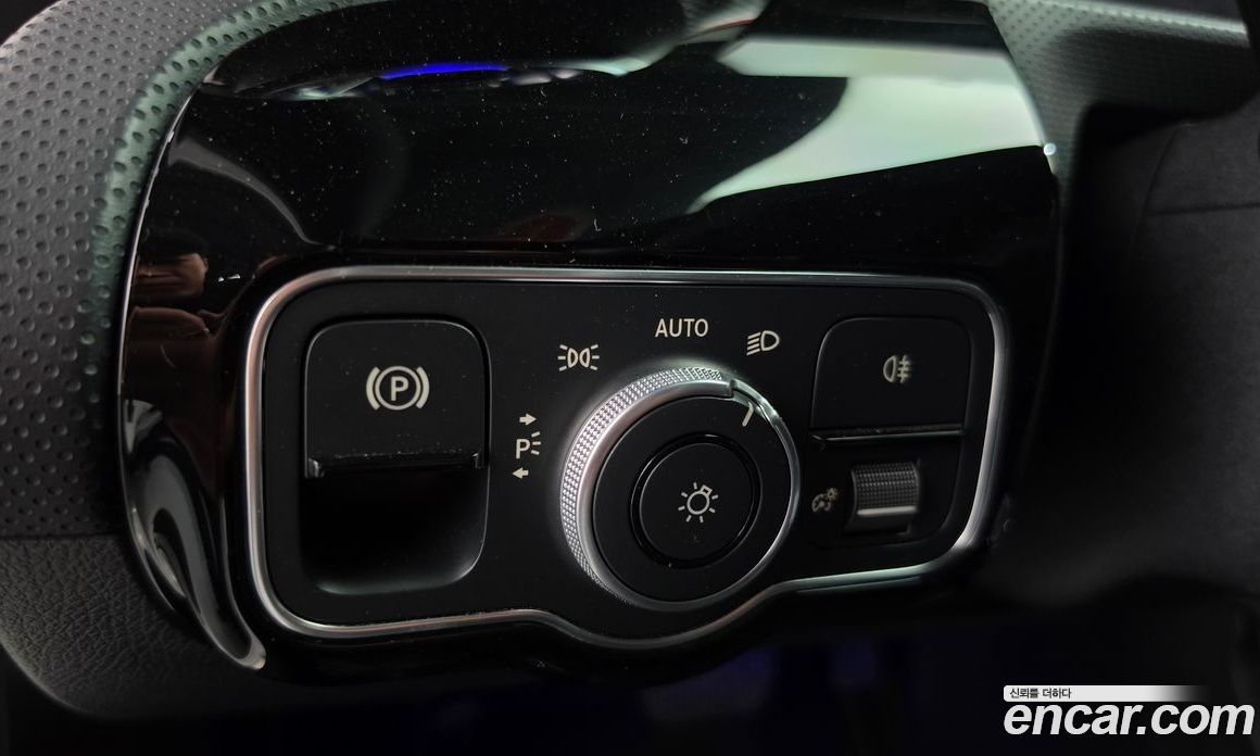 Mercedes-Benz A-Class W177 фото 19