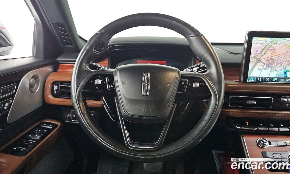 Lincoln Aviator 2nd Gen фото 11