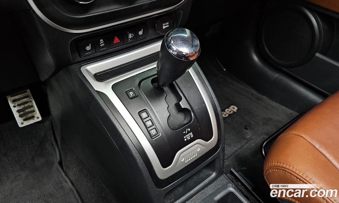 Jeep Compass фото 9