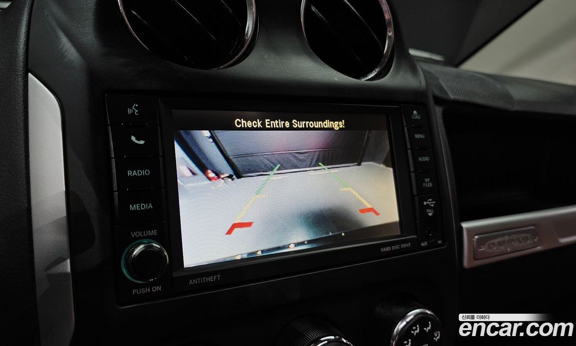 Jeep Compass фото 15