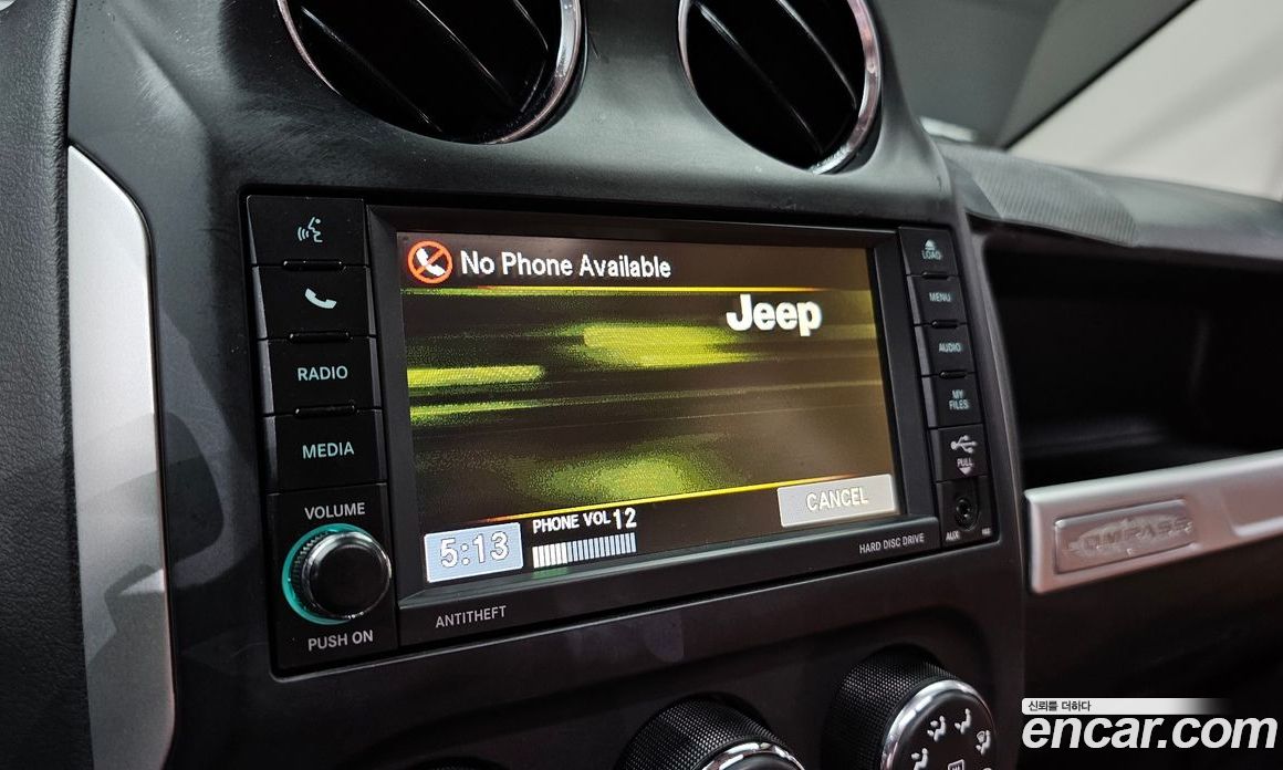 Jeep Compass фото 16