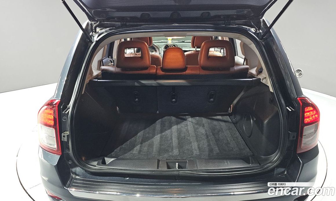 Jeep Compass фото 20