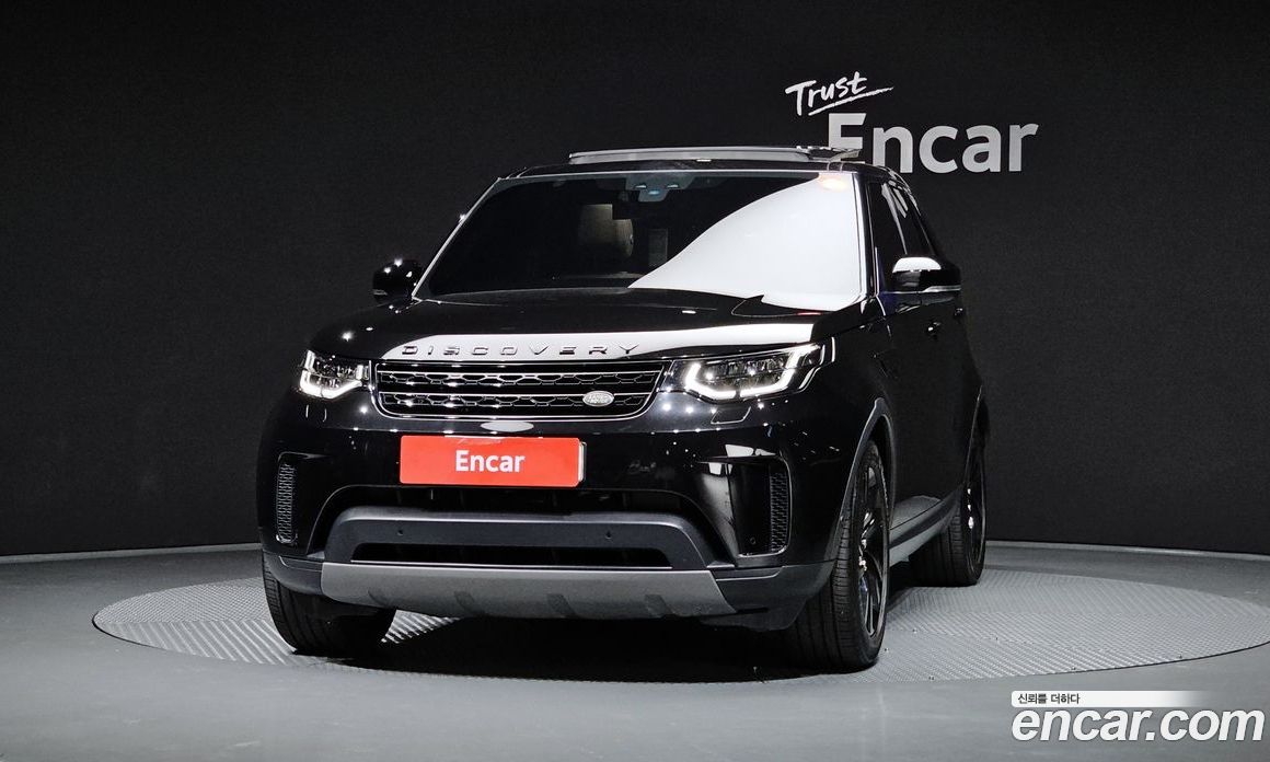 Land Rover Discovery 5 фото 3