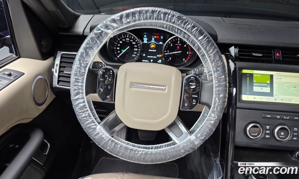 Land Rover Discovery 5 фото 13