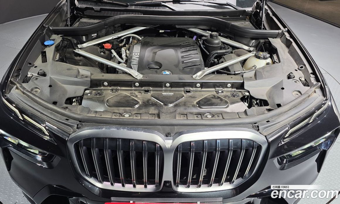 BMW X7 (G07) фото 6