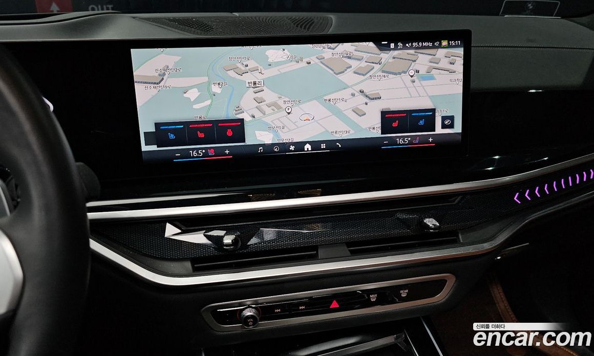 BMW X7 (G07) фото 18