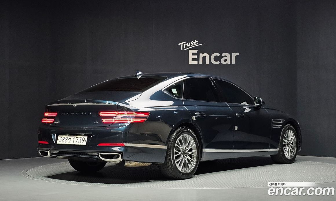 Genesis G80 (RG3) фото 2