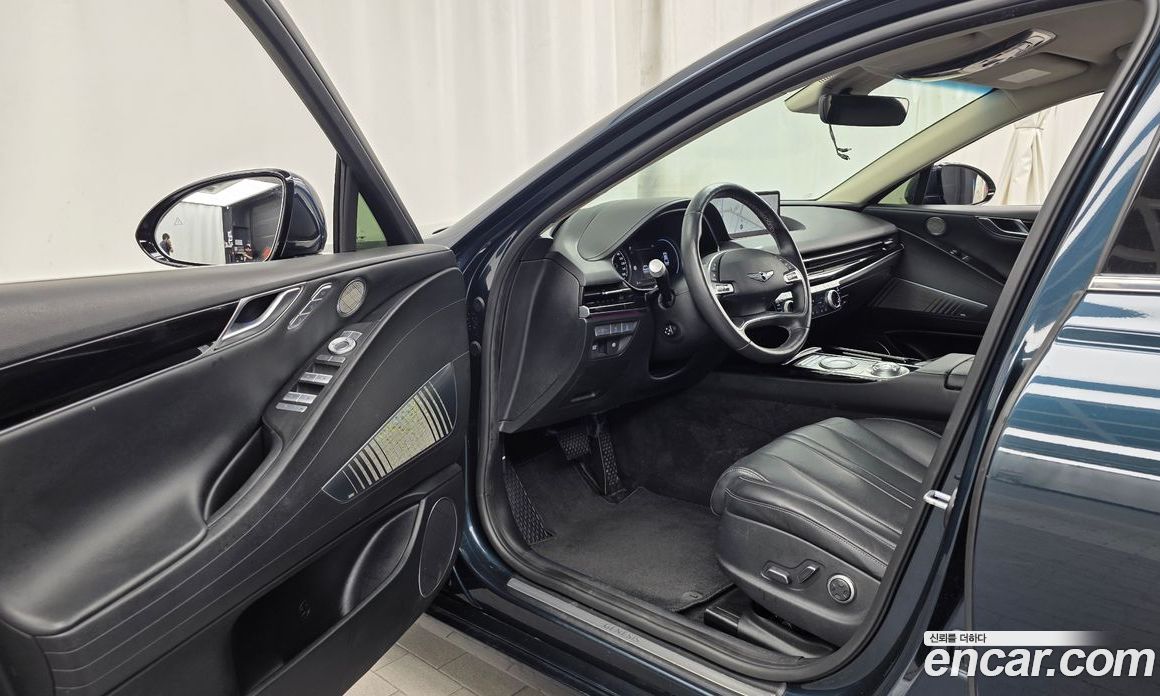 Genesis G80 (RG3) фото 10
