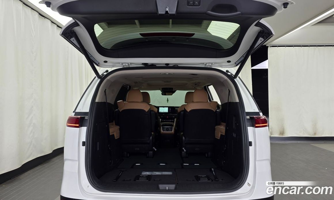 Kia Carnival 4th Gen фото 20