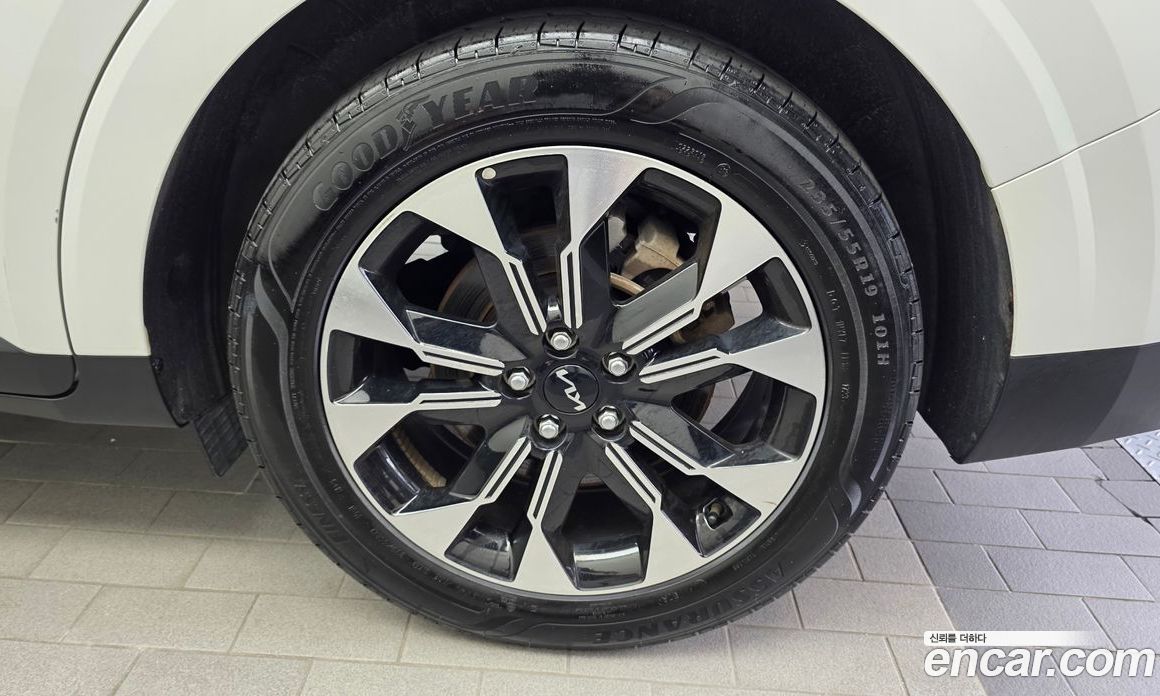 Kia Carnival 4th Gen фото 21