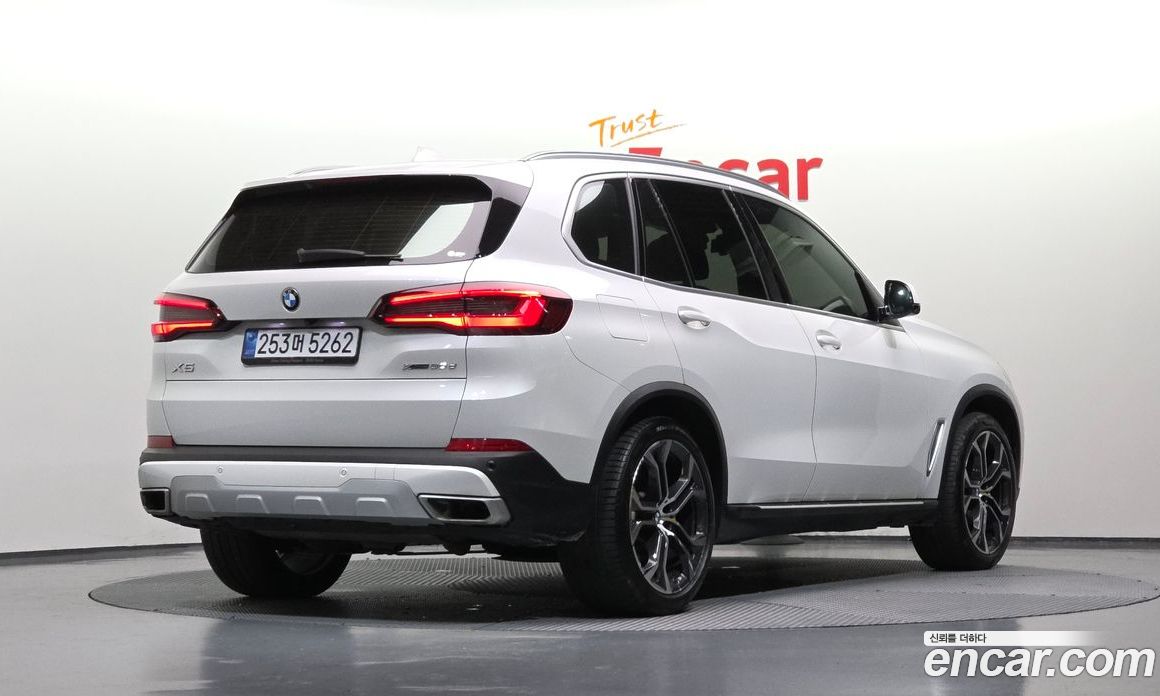 BMW X5 (G05)