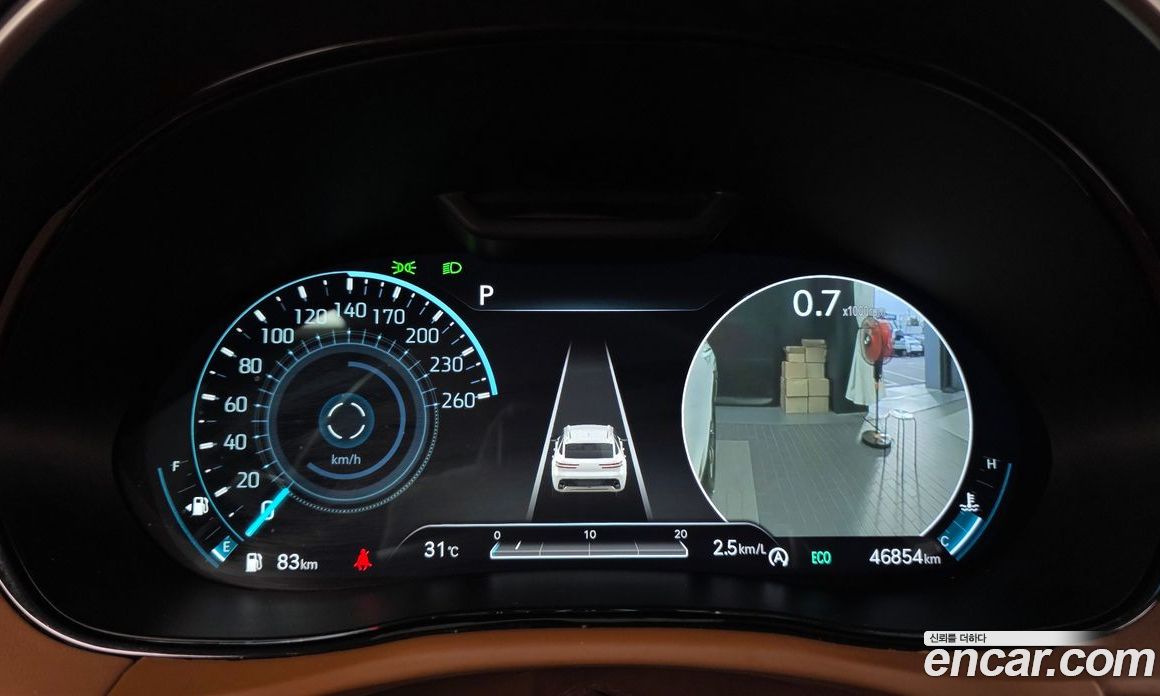 Genesis GV70 фото 8