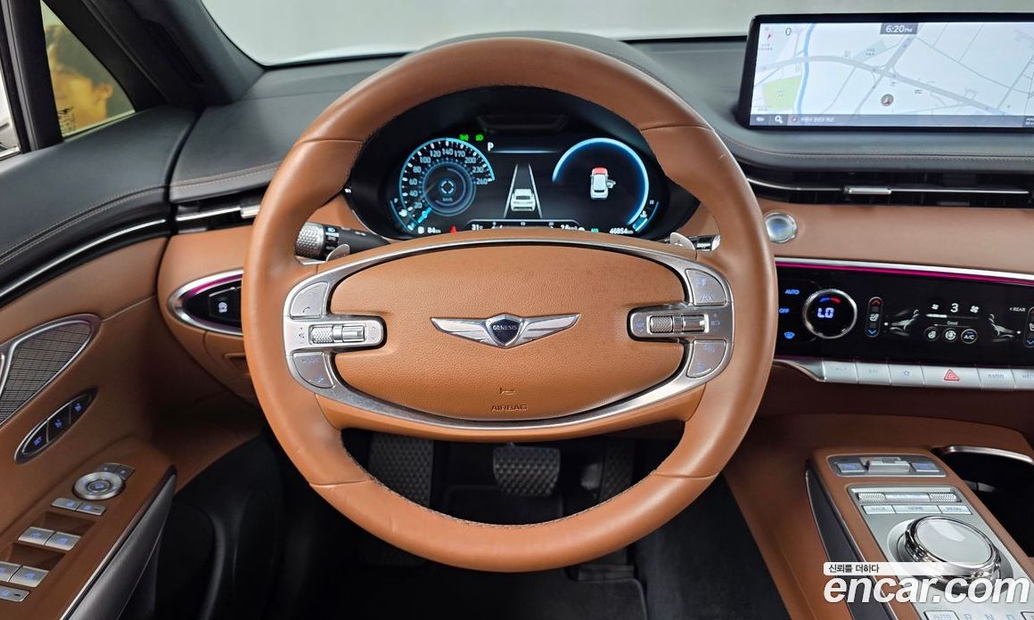 Genesis GV70 фото 13