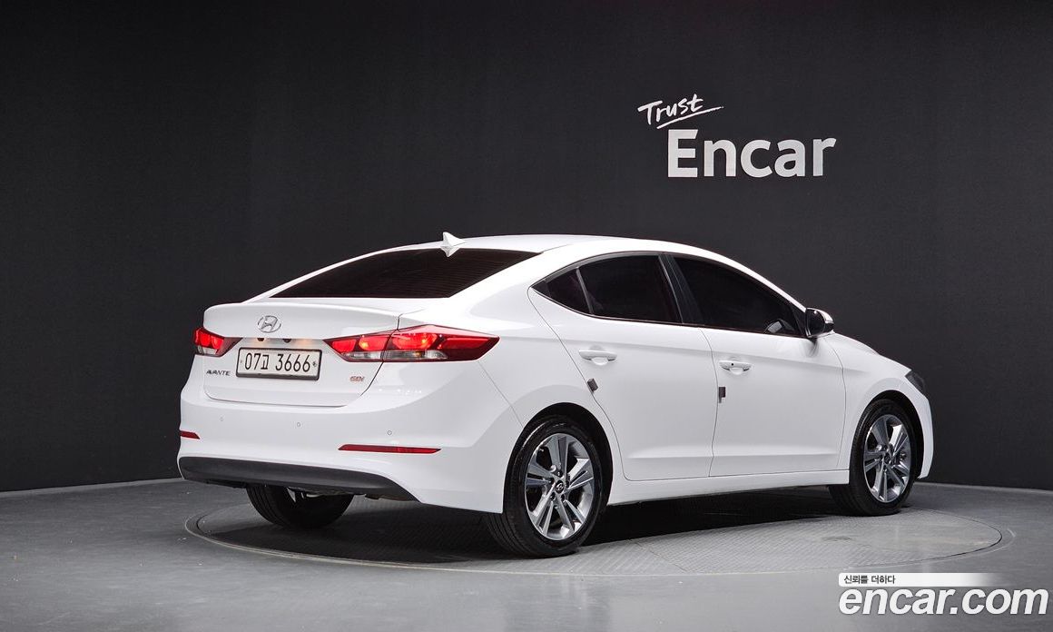 Hyundai Avante (AD) 6th Gen фото 2