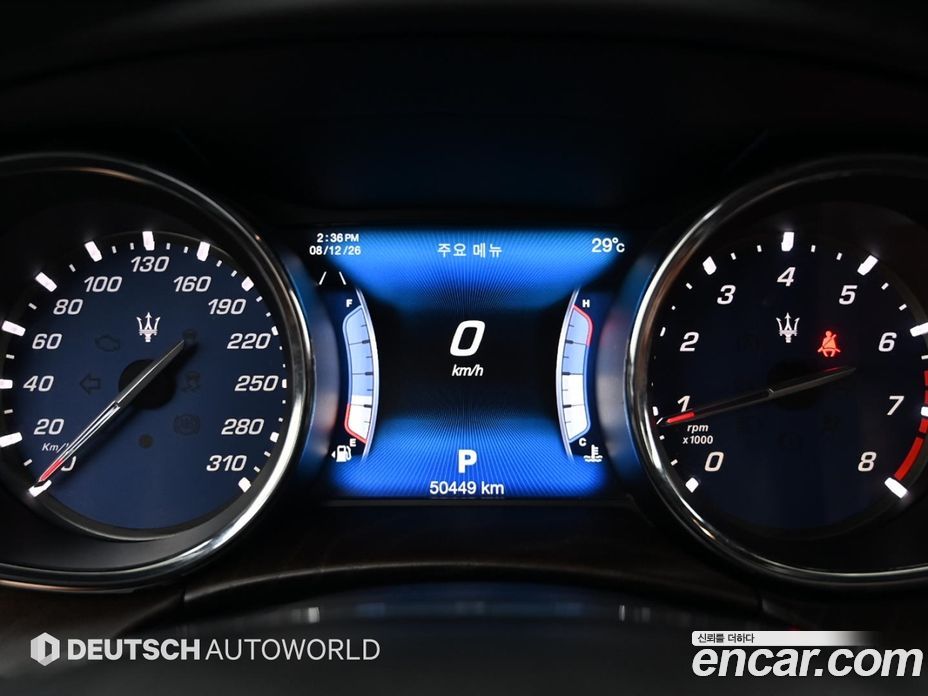 Maserati Quattroporte фото 8