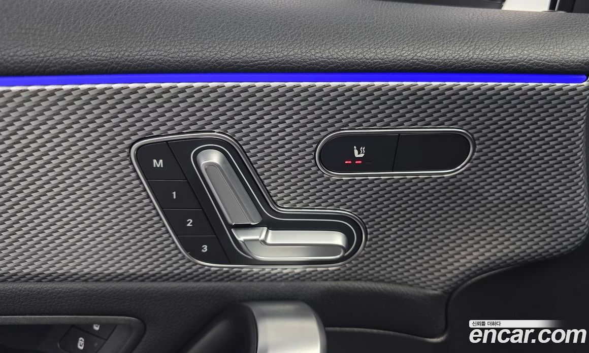 Mercedes-Benz A-Class W177 фото 14