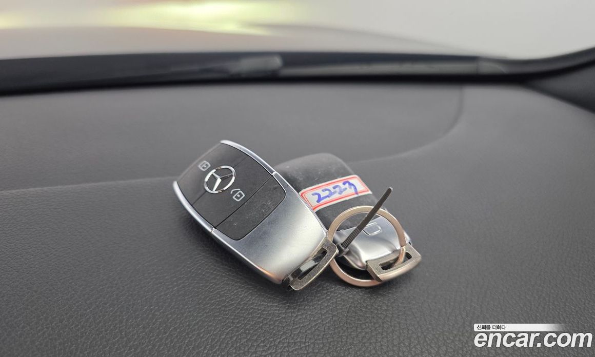 Mercedes-Benz A-Class W177 фото 17