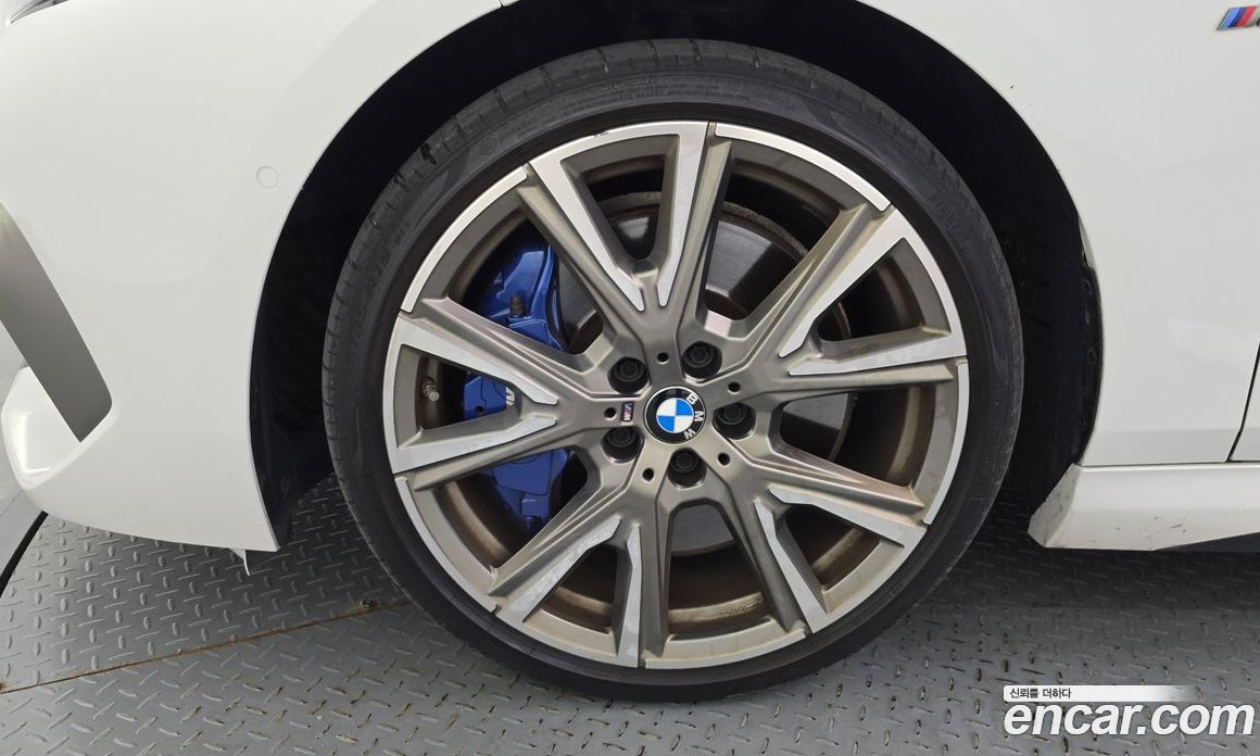 BMW 2-Series (F44) фото 5