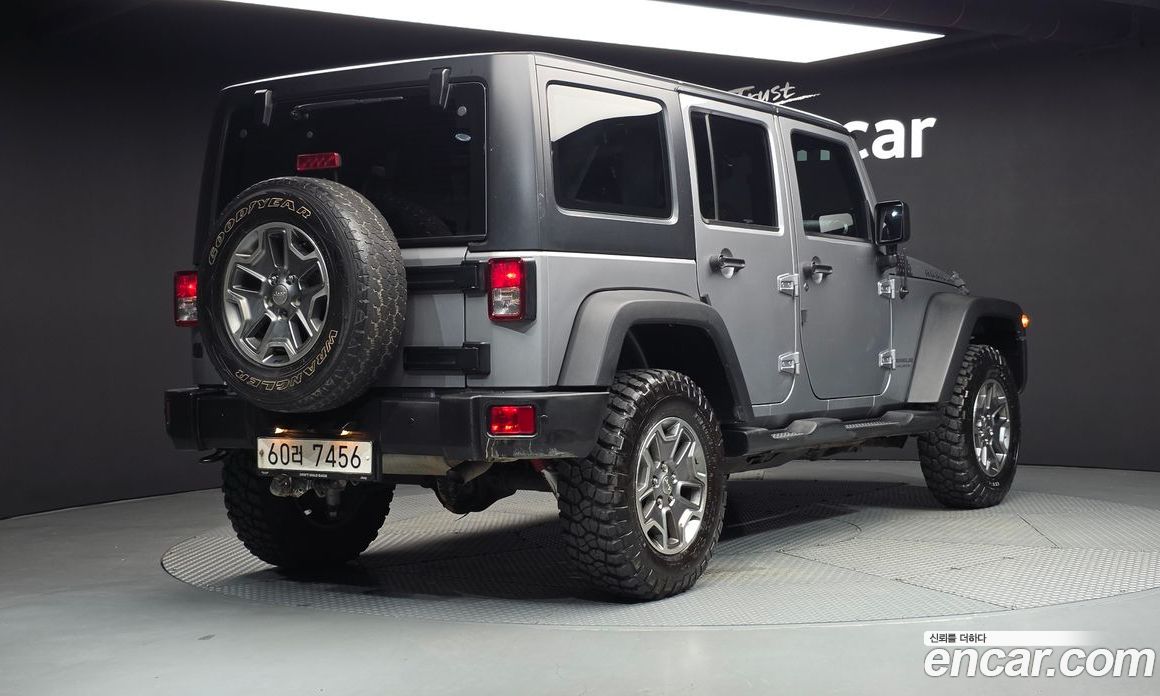 Jeep Wrangler (JK) фото 2