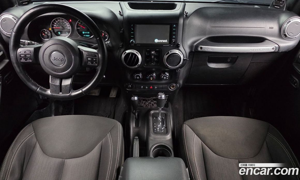 Jeep Wrangler (JK) фото 7