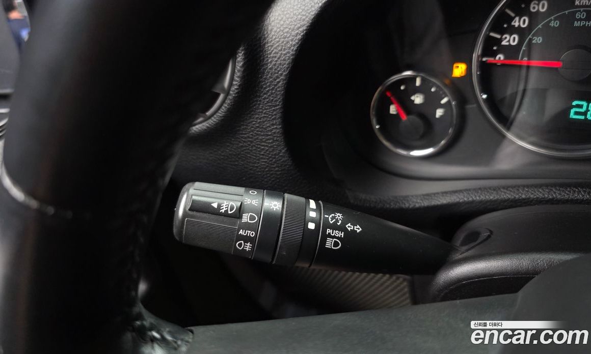 Jeep Wrangler (JK) фото 16