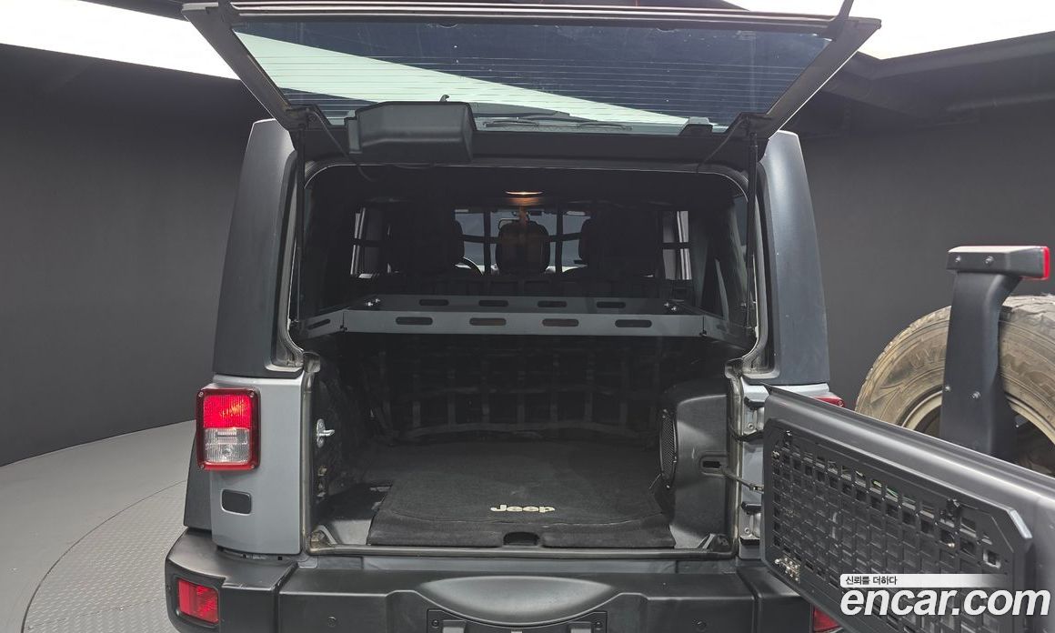 Jeep Wrangler (JK) фото 20