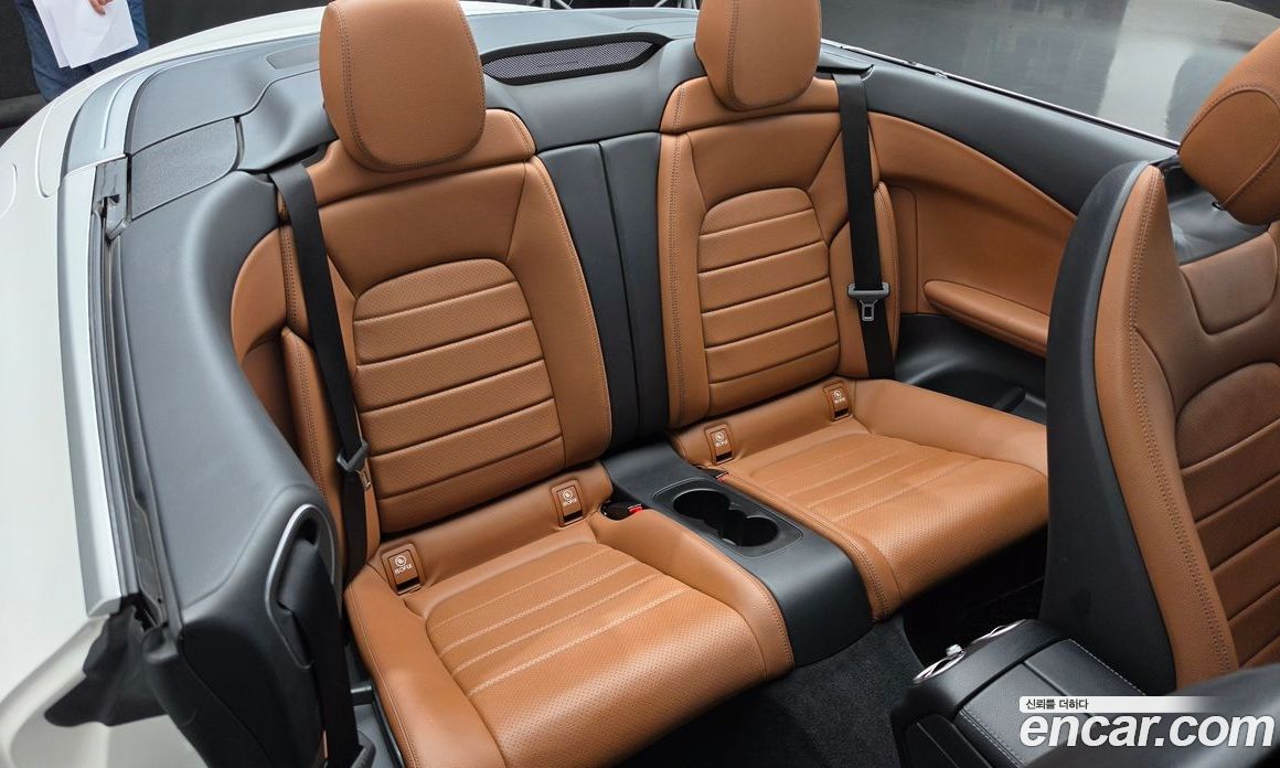 Mercedes-Benz C-Class W205 фото 12