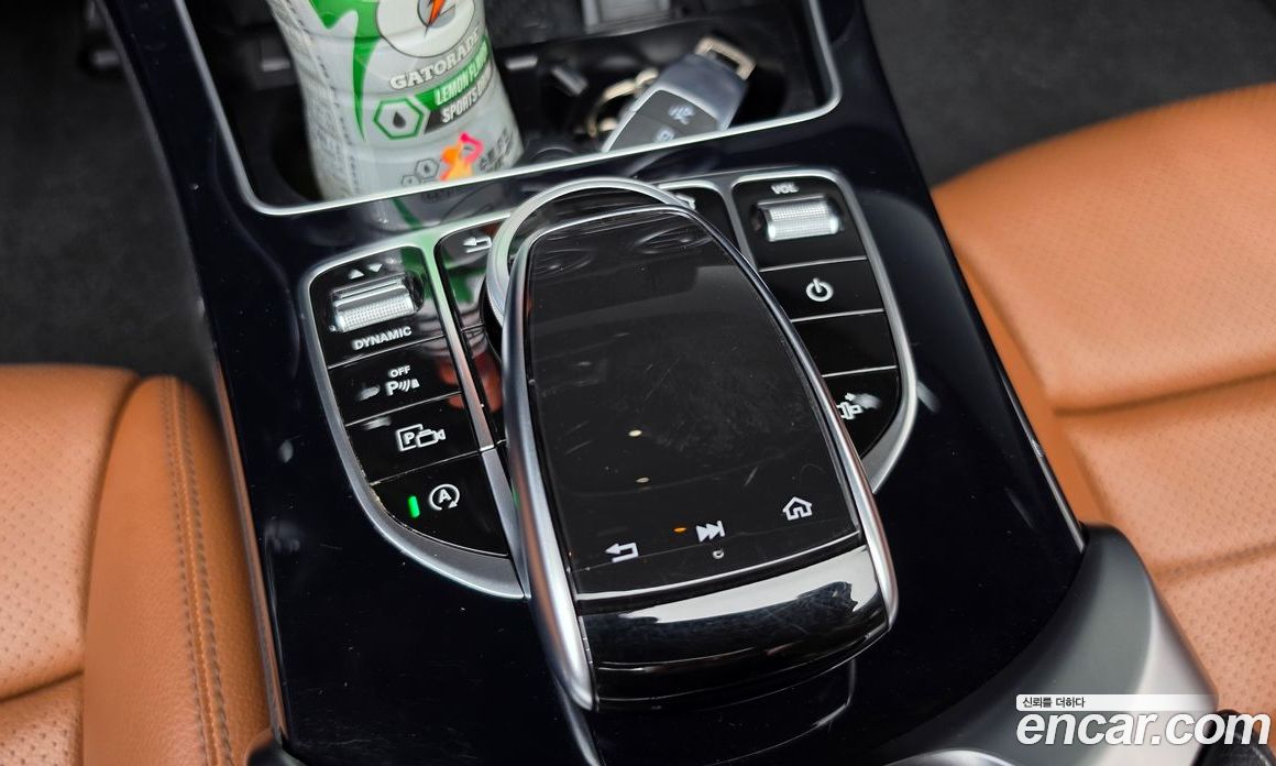 Mercedes-Benz C-Class W205 фото 19