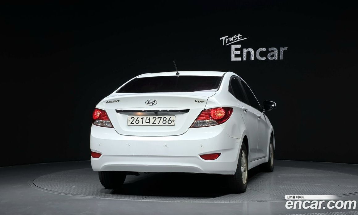 Hyundai Accent (New Type) фото 4