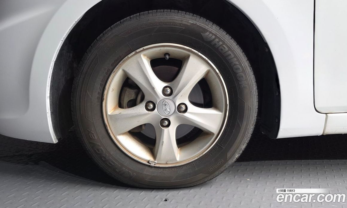 Hyundai Accent (New Type) фото 5