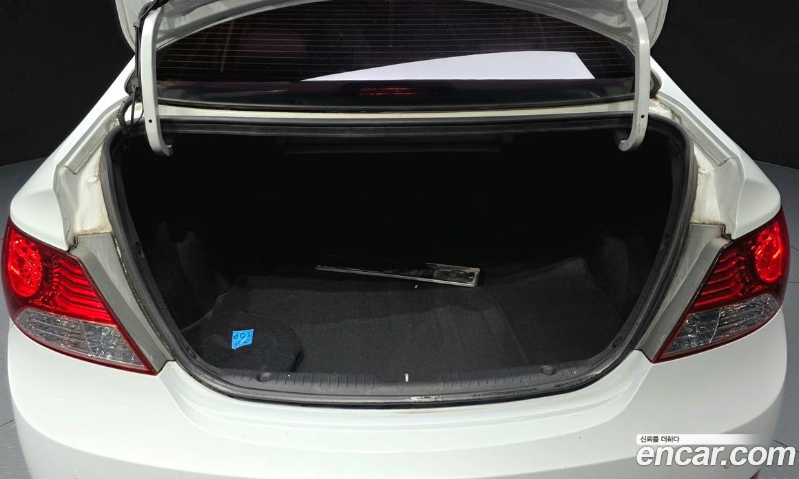 Hyundai Accent (New Type) фото 20
