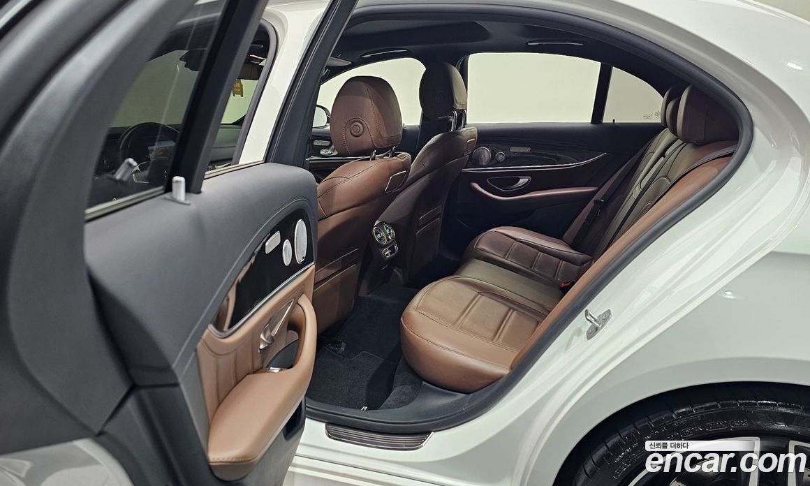 Mercedes-Benz E-Class W213 фото 26