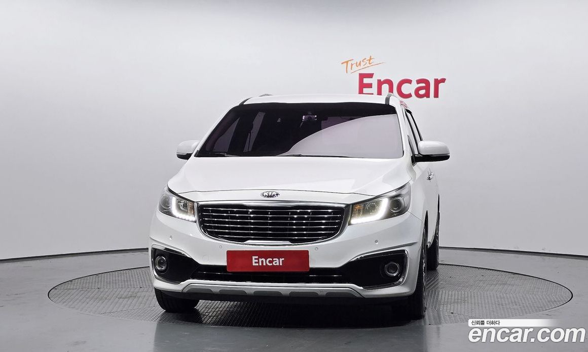 Kia Carnival 3rd Gen фото 3