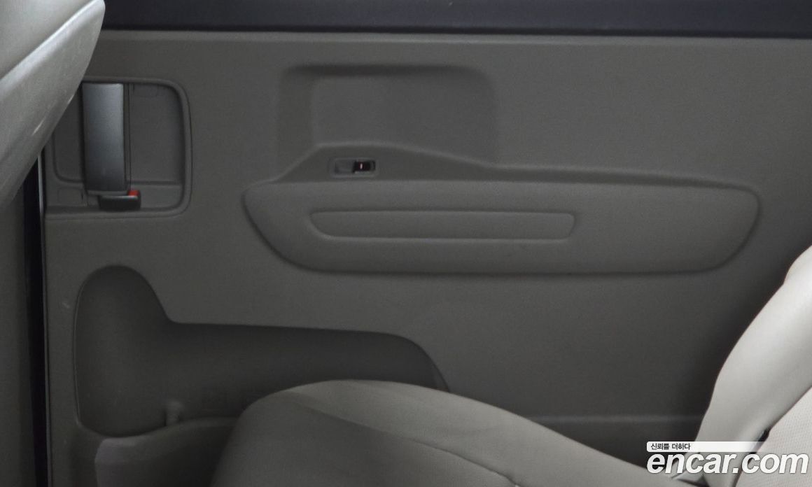 Kia Carnival 3rd Gen фото 25