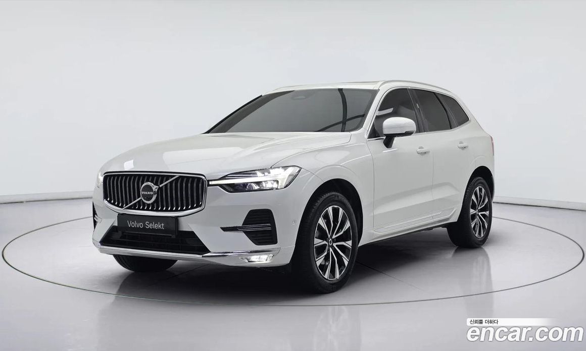 Volvo XC60 2nd Gen фото 2