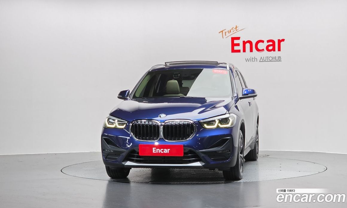 BMW X1 (F48) фото 2