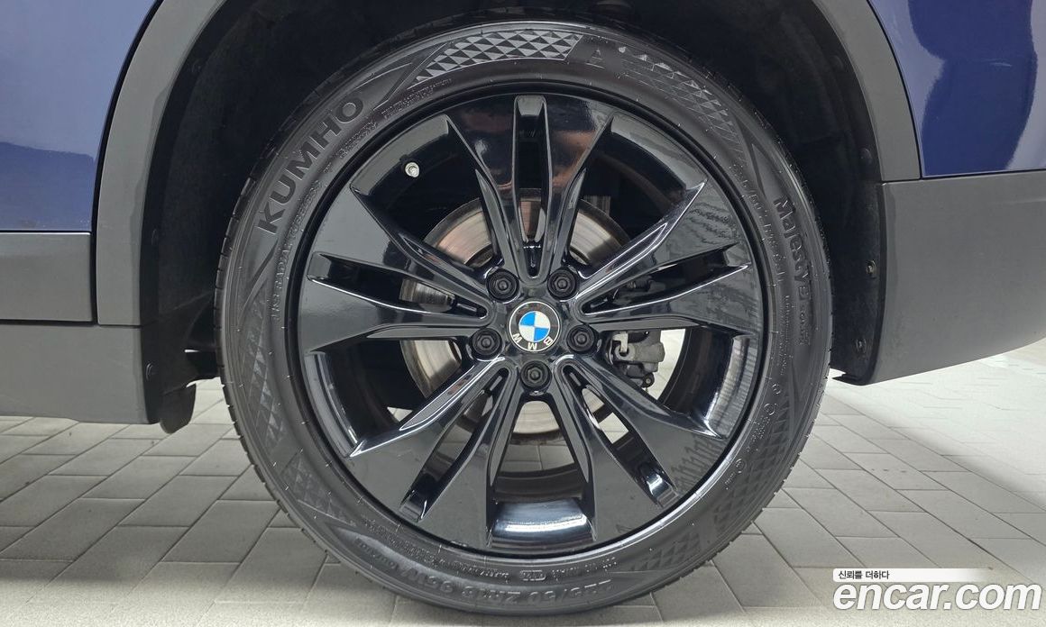 BMW X1 (F48) фото 21