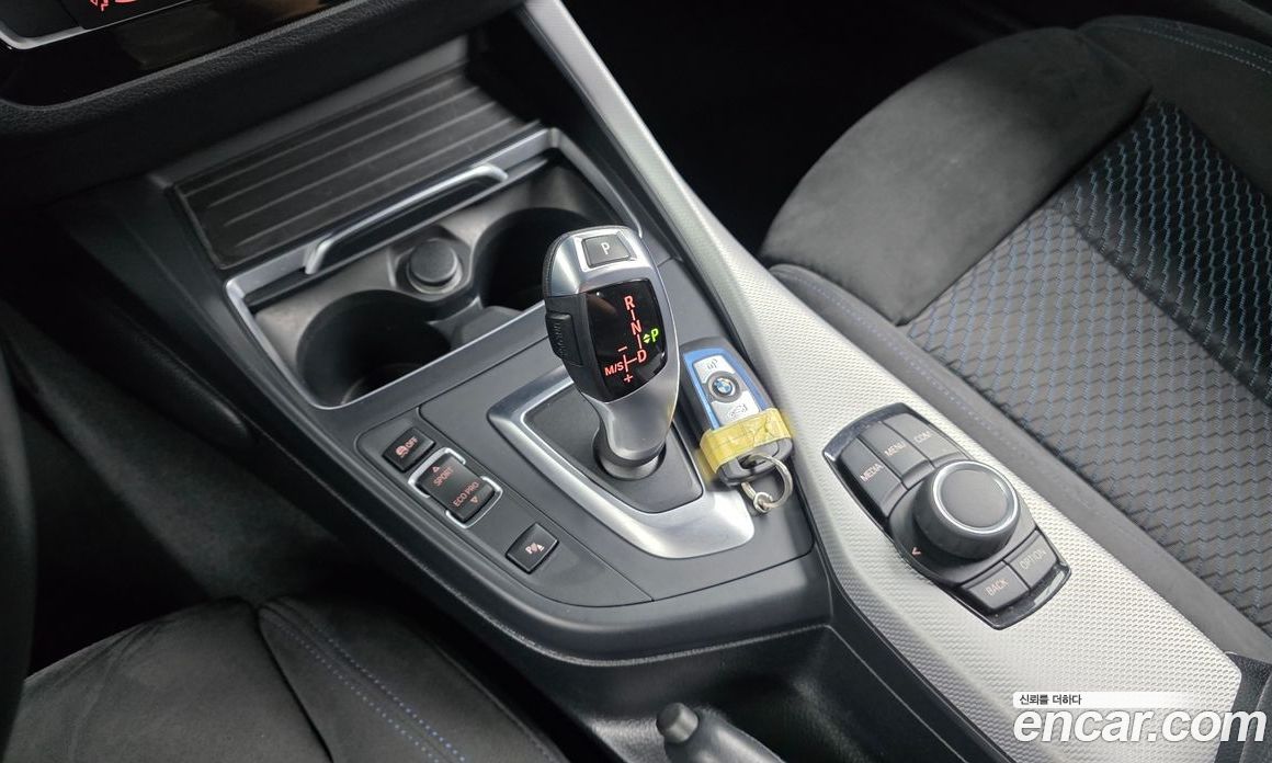BMW 1-Series (F20) фото 8