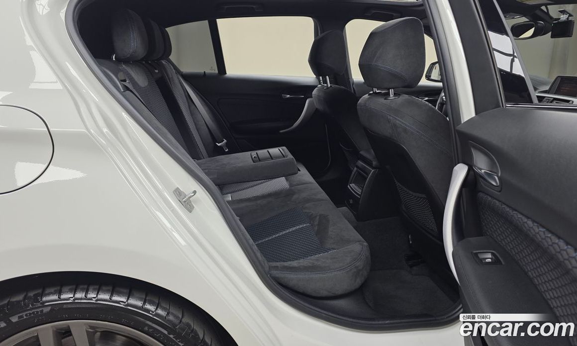 BMW 1-Series (F20) фото 10