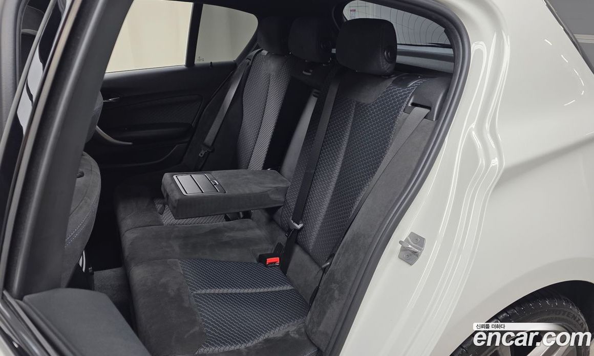BMW 1-Series (F20) фото 11